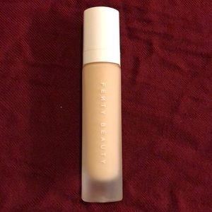 Lightly used-FENTY BEAUTY liquid foundation